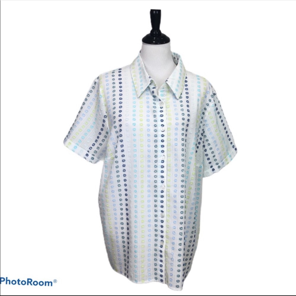Alfred Dunner short sleeve button front collared blouse